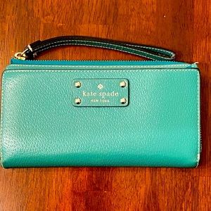 Kate Spade Tech Wallet